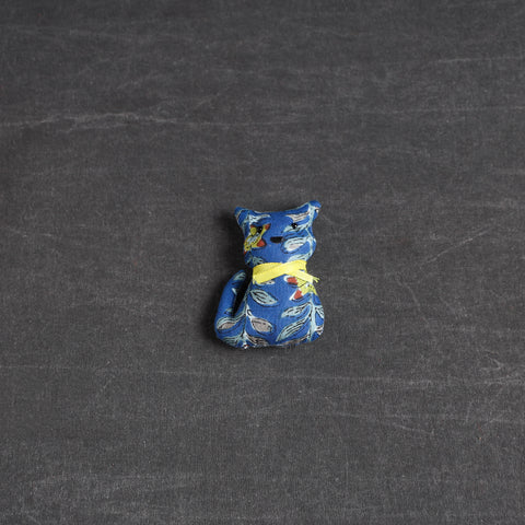 Handmade Stuffed Fridge Magnet for Decor 66