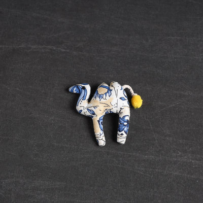 Handmade Stuffed Fridge Magnet for Decor 79