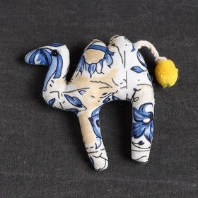 Handmade Stuffed Fridge Magnet for Decor 79