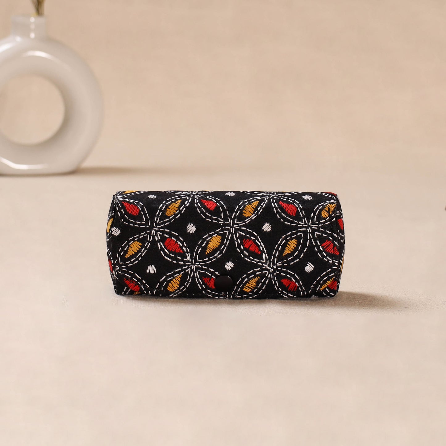 Handcrafted Bengal Kantha Work Spectacle Case 09