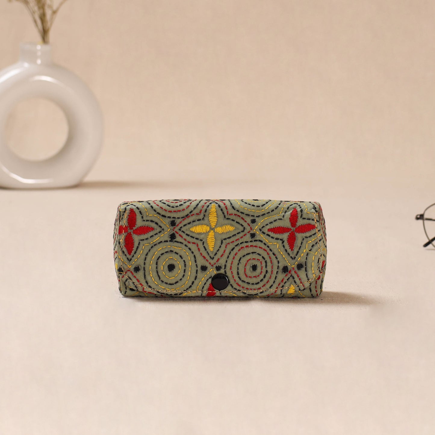 Handcrafted Bengal Kantha Work Spectacle Case 10