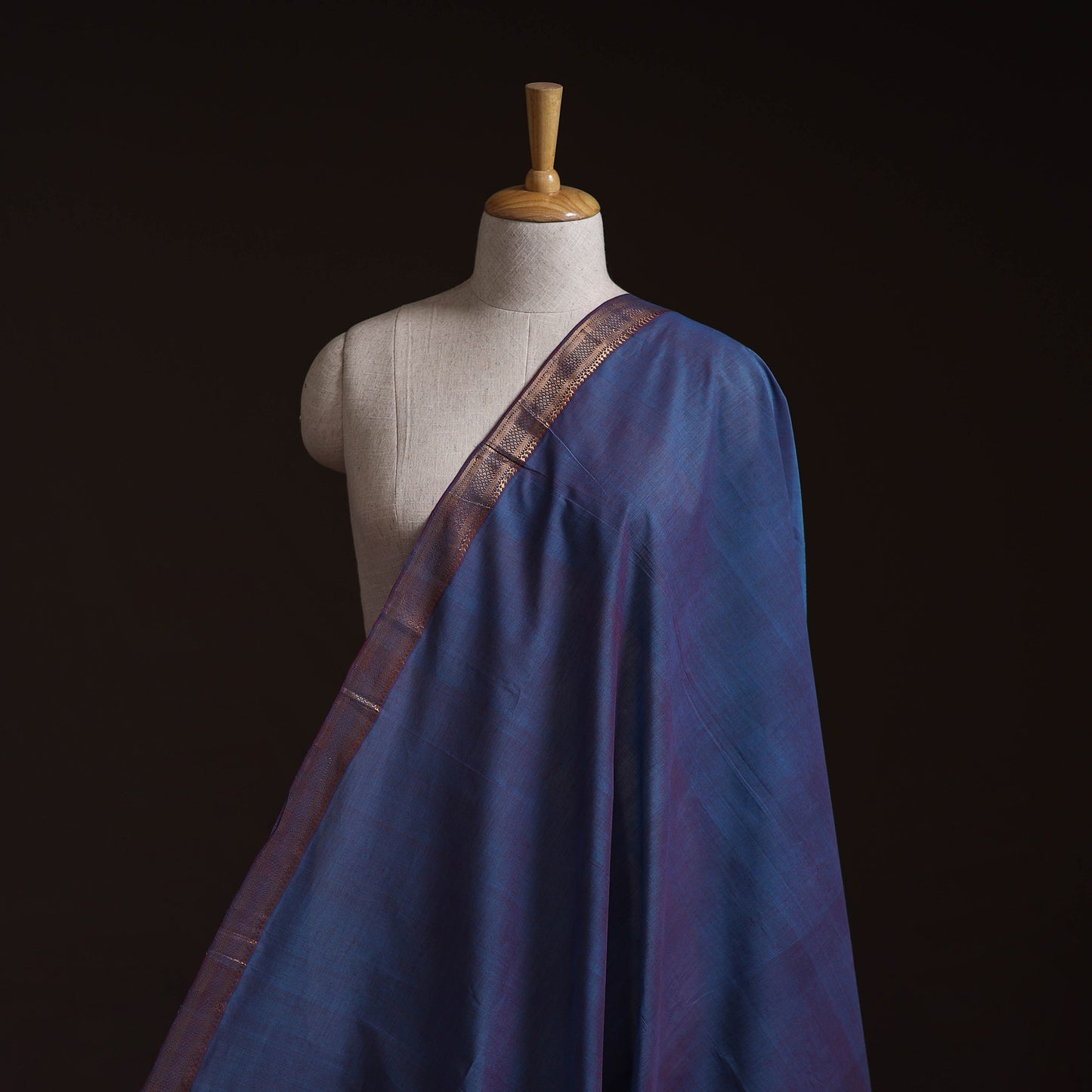 Handloom Mangalagiri Cotton Fabric with Nizam Zari Border 24