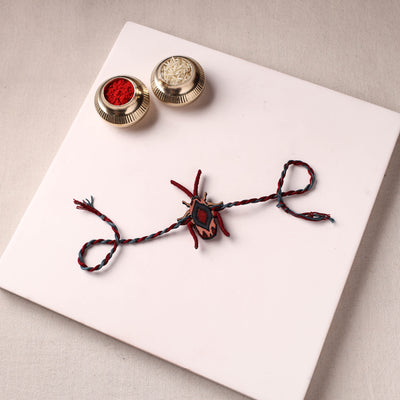 Cockroach - Reusable Handmade Threadwork Fabart Rakhi 10