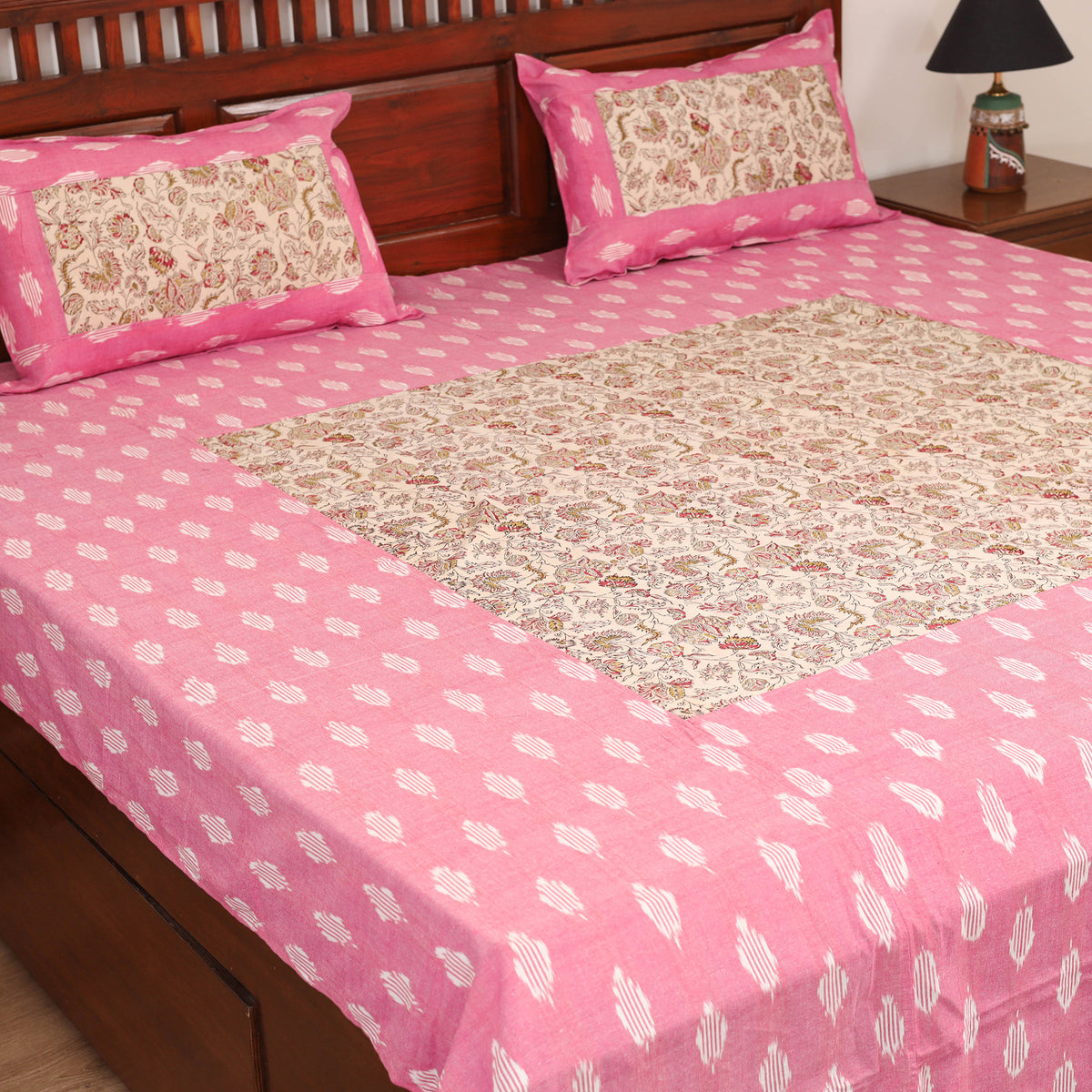 Pochampally Ikat with Kalamkari Patch Cotton Double Bedsheet Set (108 x 90 in) 01