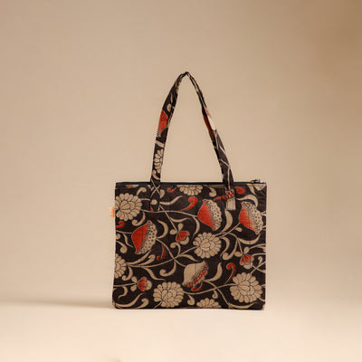 Handcrafted Quilted Handbag 01