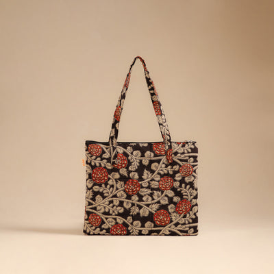 Handcrafted Quilted Handbag 04