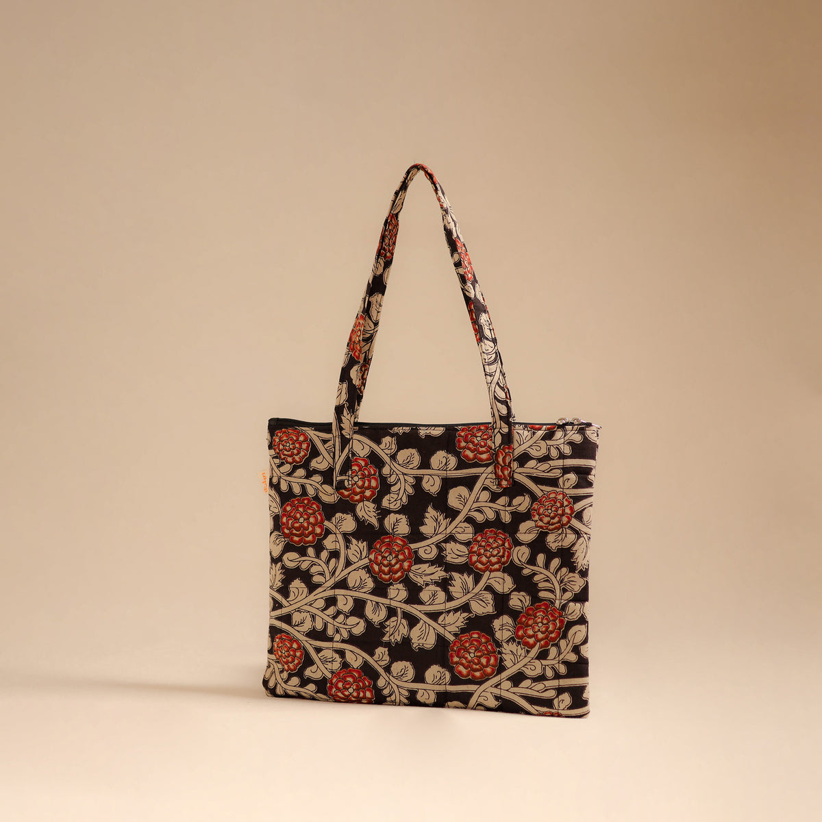 Handcrafted Quilted Handbag 04