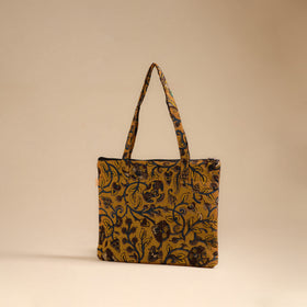 Handcrafted Quilted Handbag 05