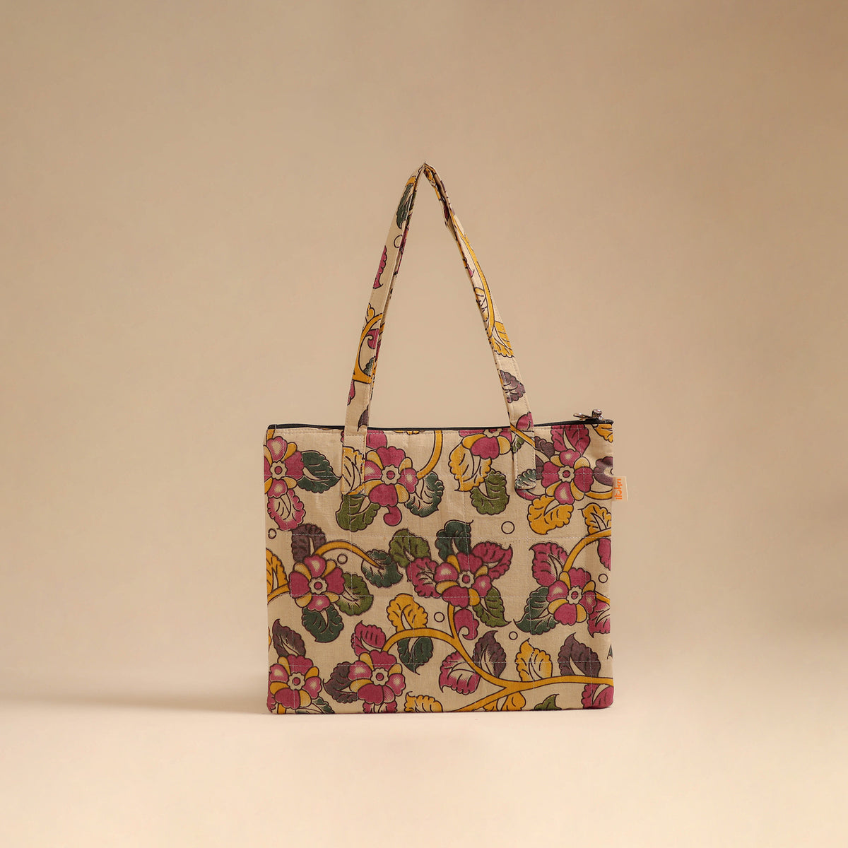 Handcrafted Quilted Handbag 14