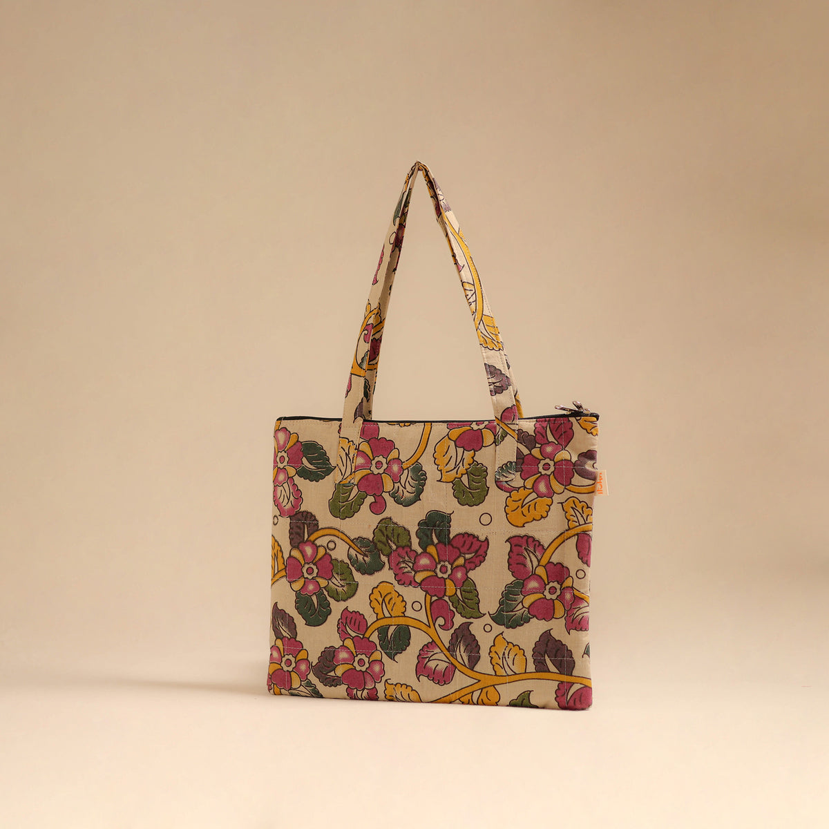 Handcrafted Quilted Handbag 14