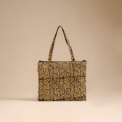 Handcrafted Quilted Handbag 98