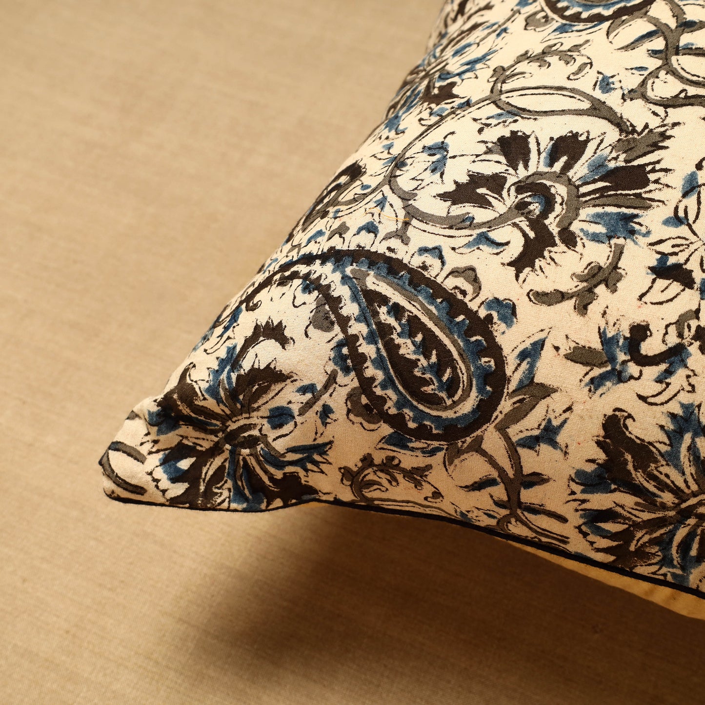 Kalamkari Cushion Cover