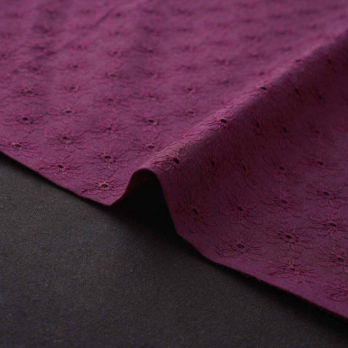 Floral Embroidered Cotton Hakoba Fabric 01