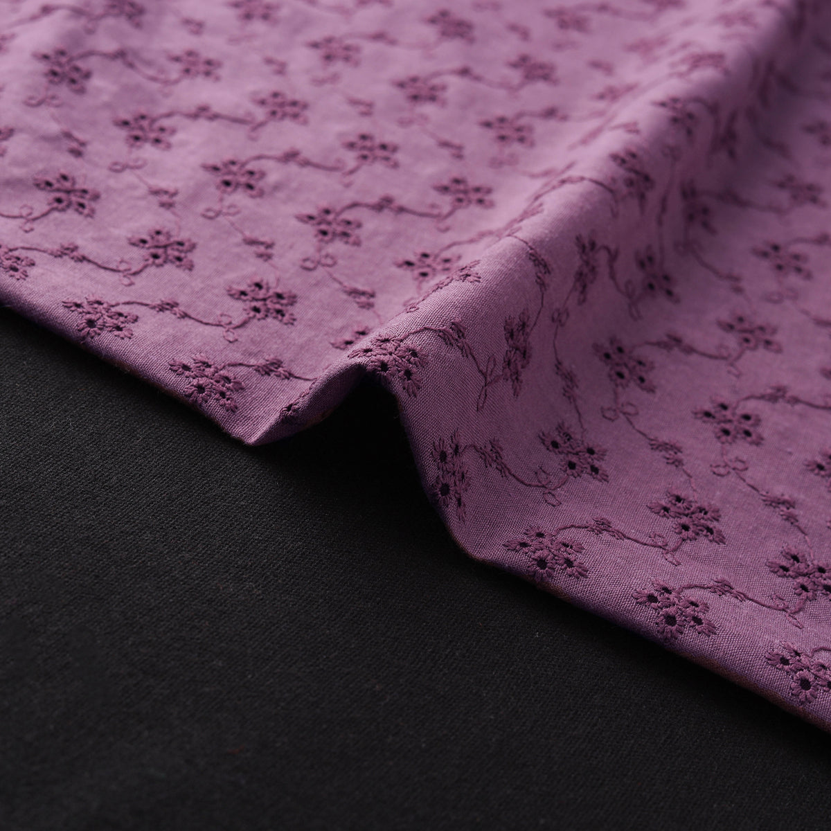 Floral Embroidered Cotton Hakoba Fabric 05