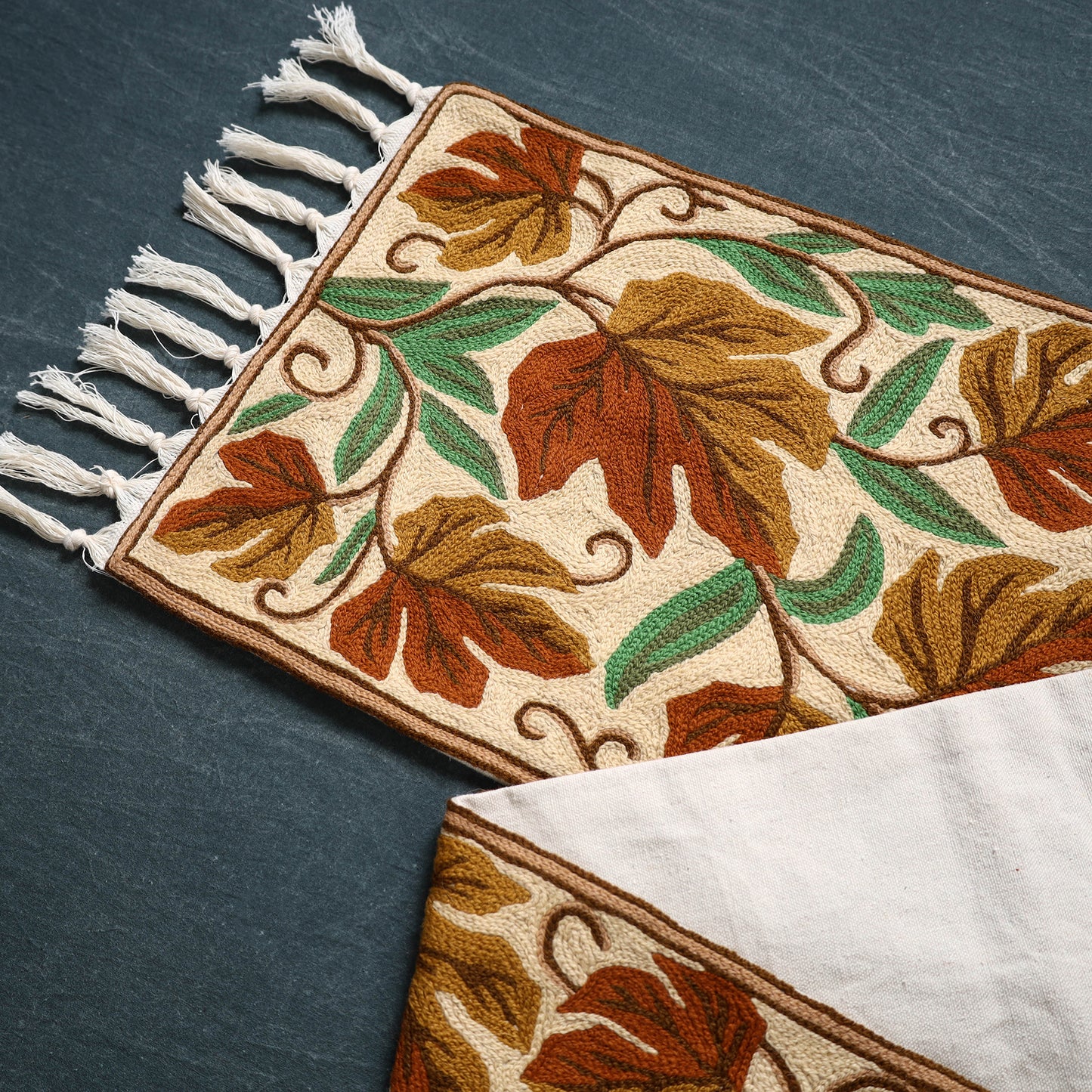 Original Kashmiri Chain Stitch Crewel Hand Embroidery Dining Table Runner (6 x 1 Feet) 31