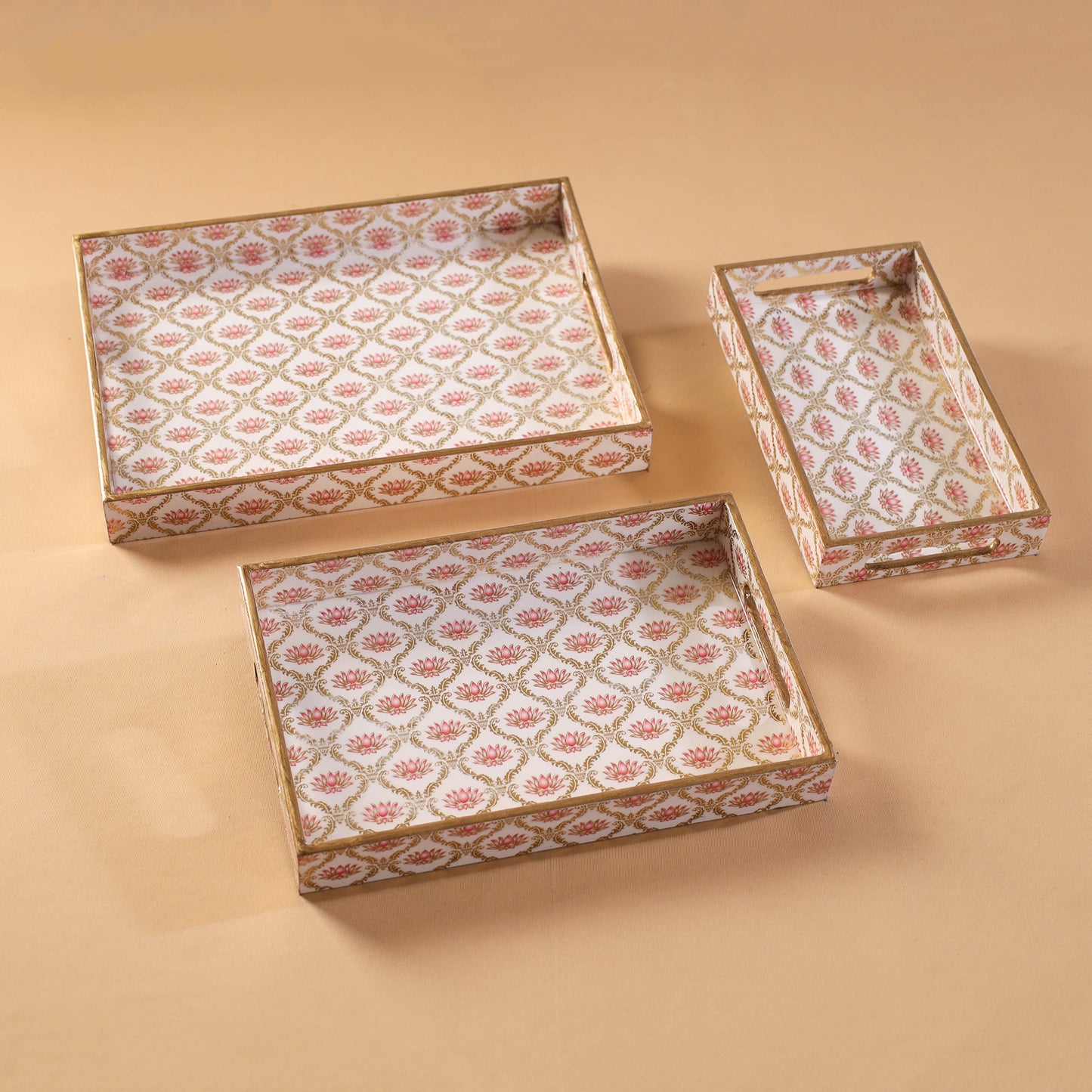 Handcrafted Enamel Coated Rectangle Wooden Serving Trays (Set of 3) 05