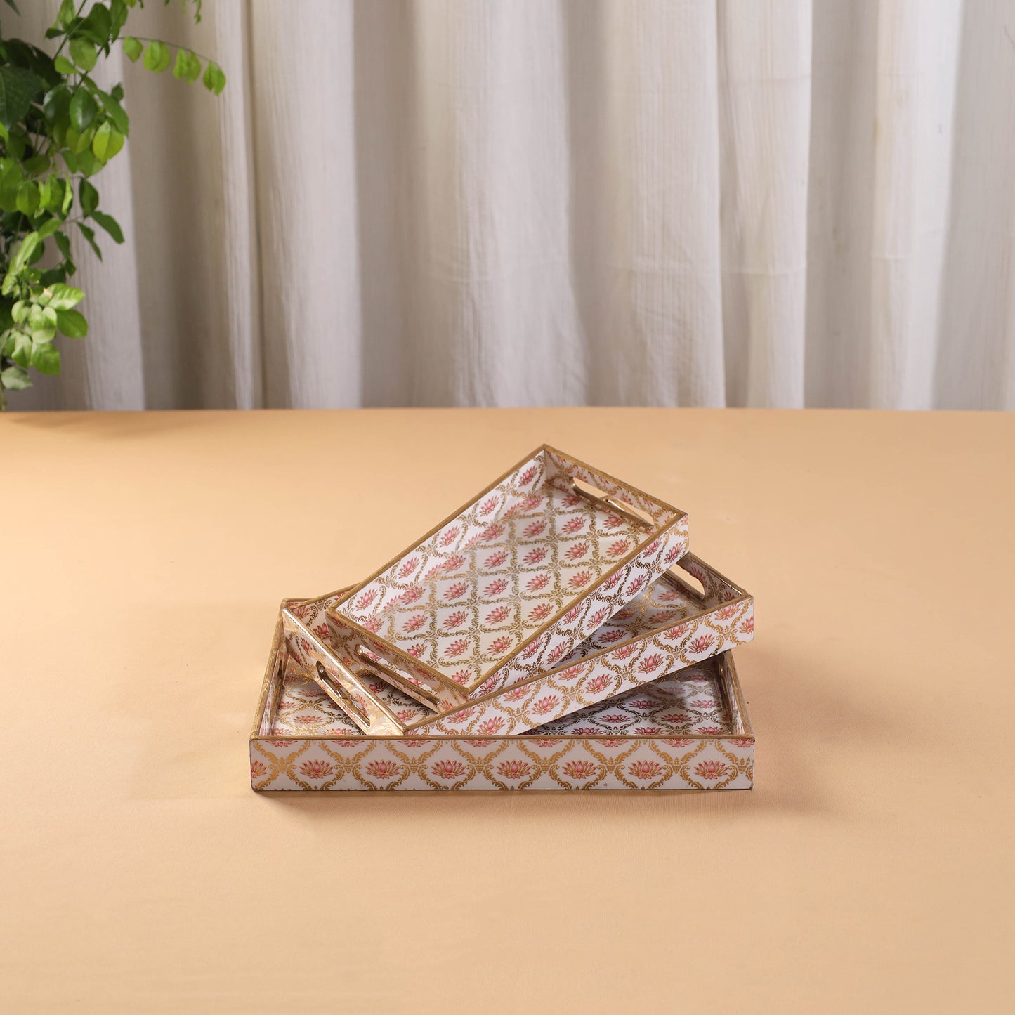 Handcrafted Enamel Coated Rectangle Wooden Serving Trays (Set of 3) 05