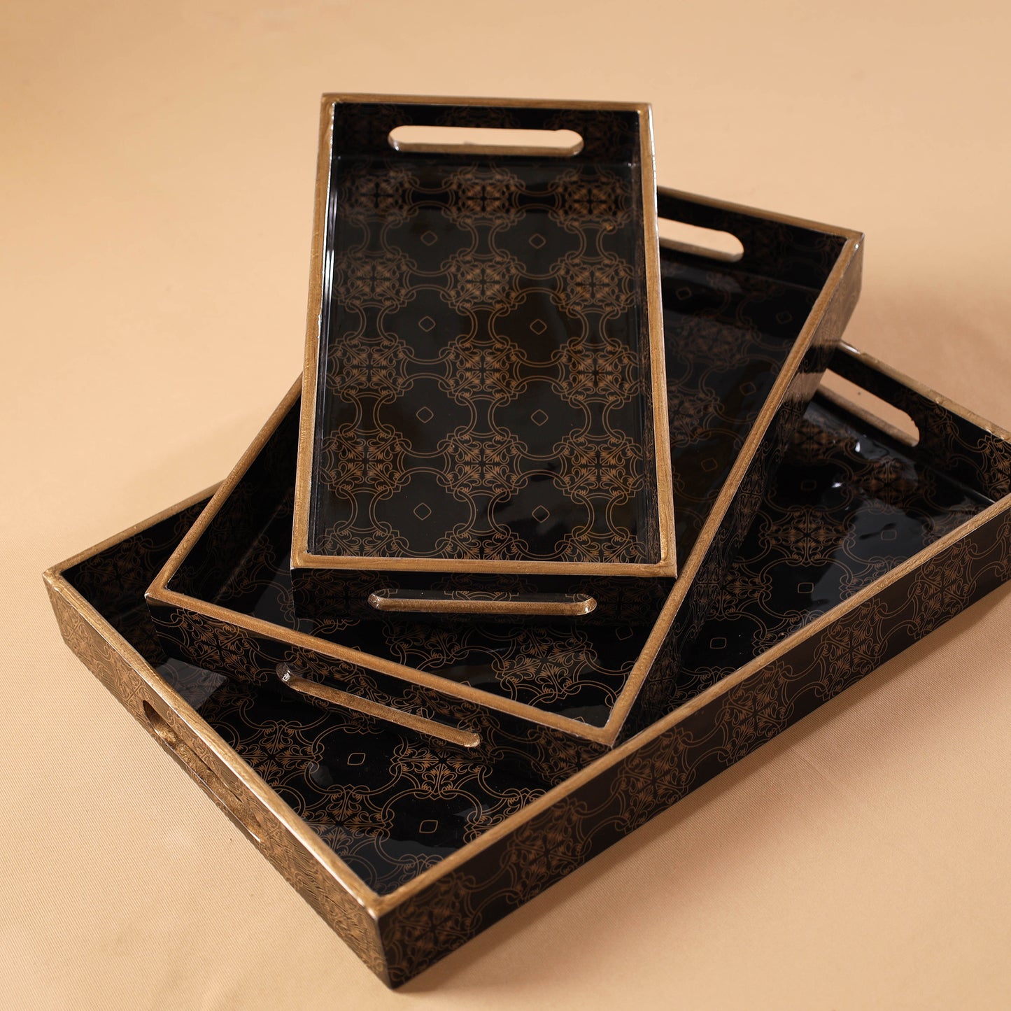 Handcrafted Enamel Coated Rectangle Wooden Serving Trays (Set of 3) 08
