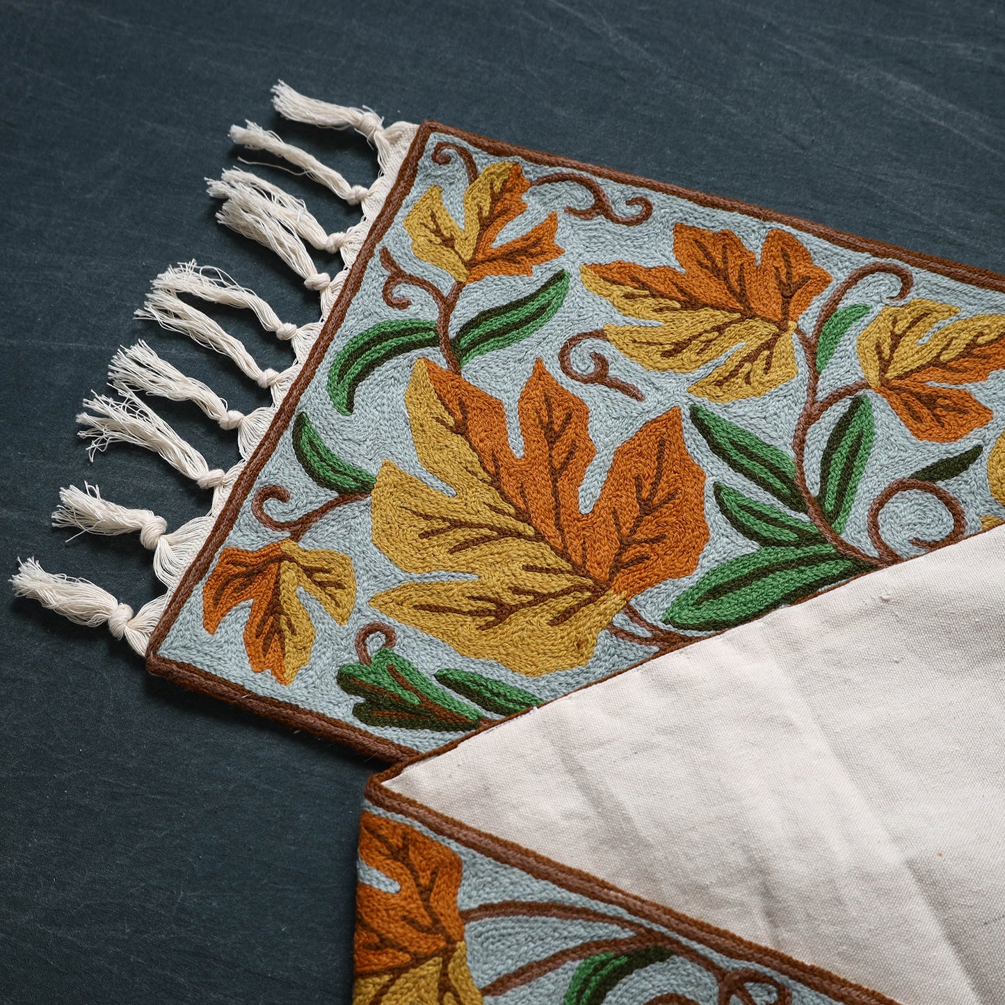 Original Kashmiri Chain Stitch Crewel Hand Embroidery Dining Table Runner (5 x 1 Feet) 35