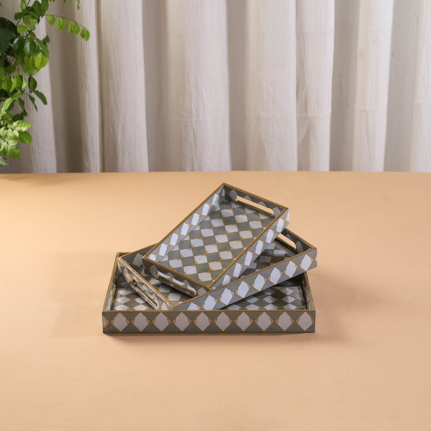 Handcrafted Enamel Coated Rectangle Wooden Serving Trays (Set of 3) 14
