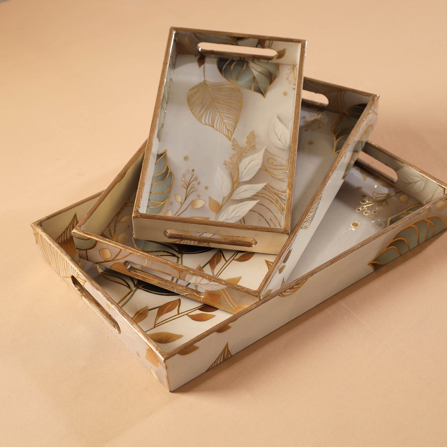 Handcrafted Enamel Coated Rectangle Wooden Serving Trays (Set of 3) 15