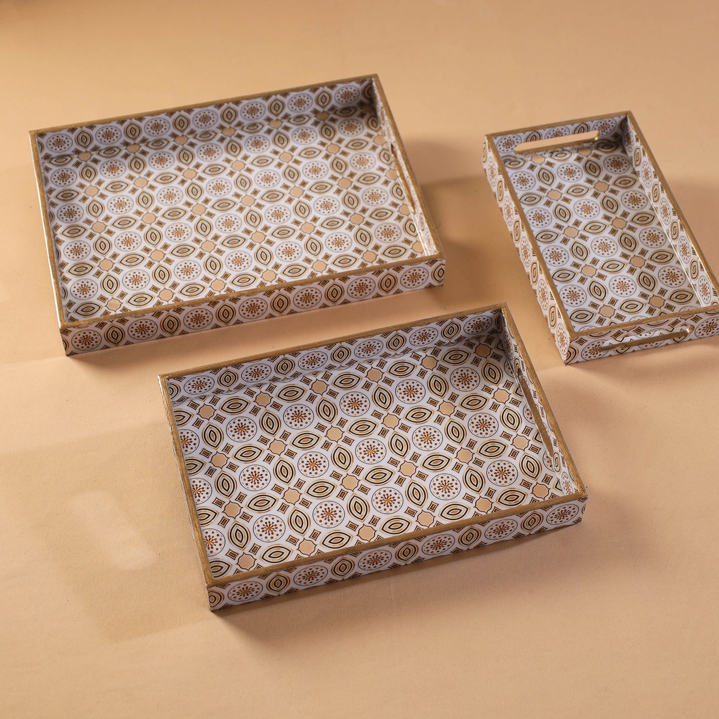 Handcrafted Enamel Coated Rectangle Wooden Serving Trays (Set of 3) 16