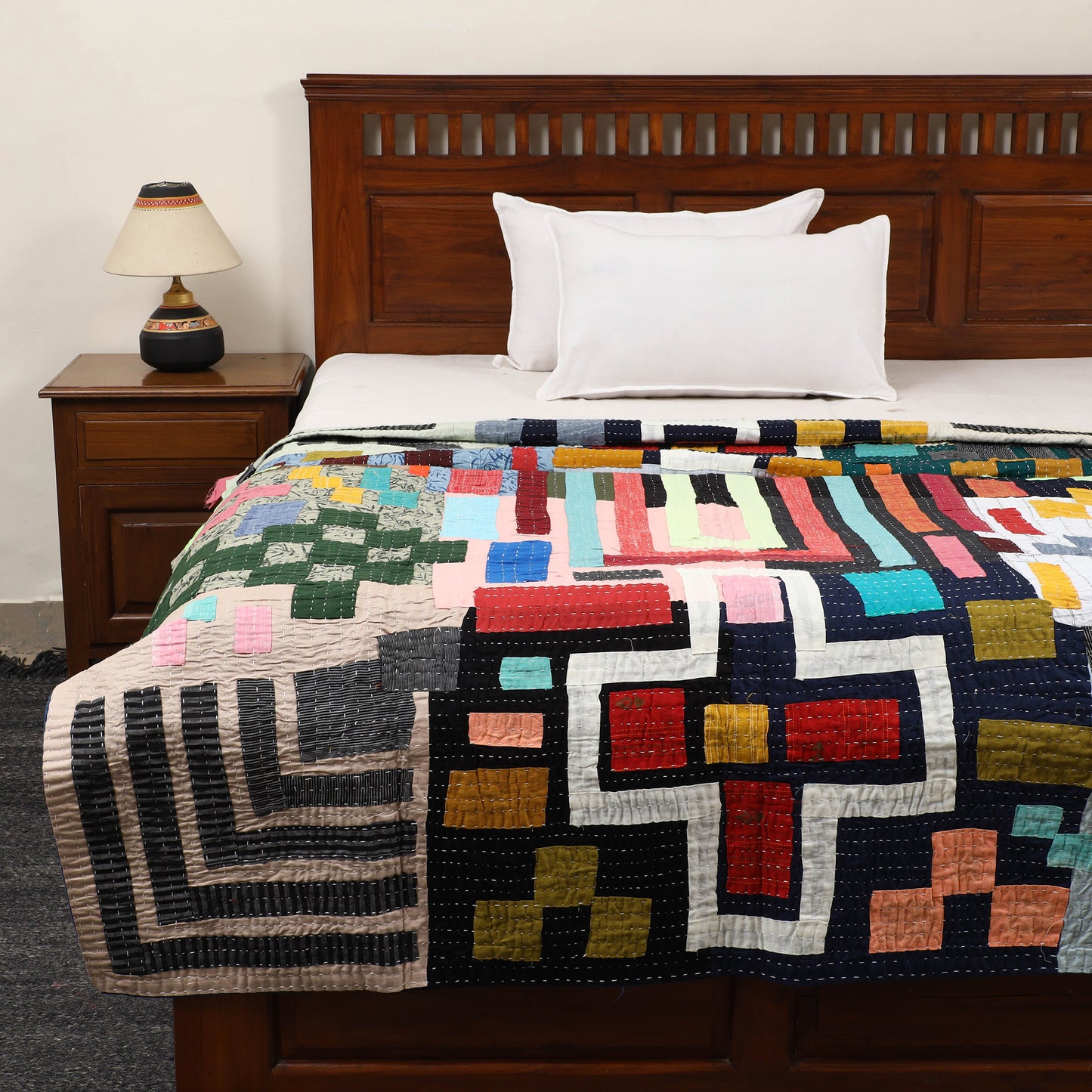 Multicolor - Tagai Patchwork Quilt / Blanket (90 X 63 in) 03