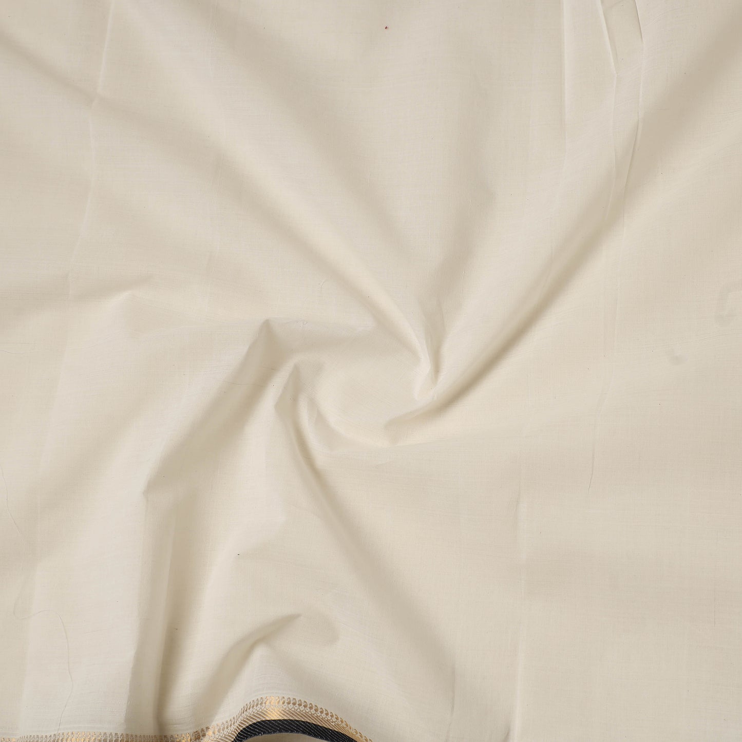White - Handloom Mangalagiri Cotton Fabric with Zari Border 04