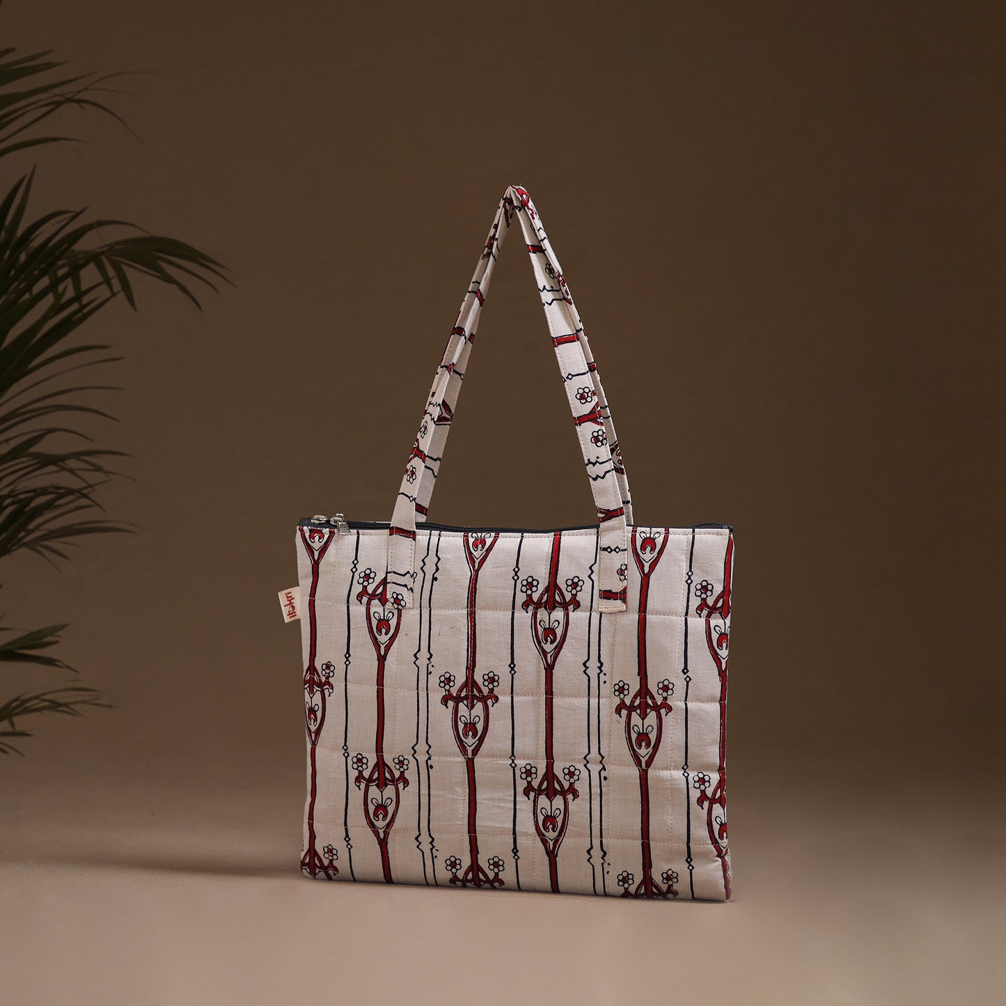 Handcrafted Quilted Handbag 04