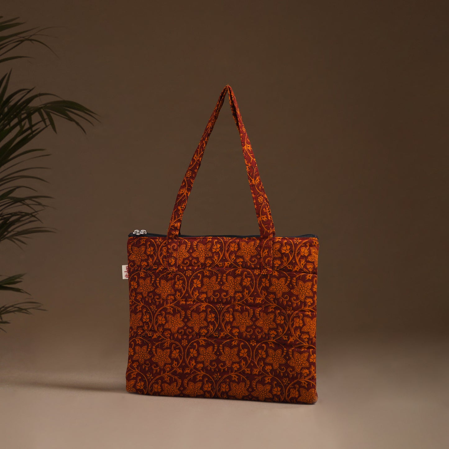 Handcrafted Quilted Handbag 08