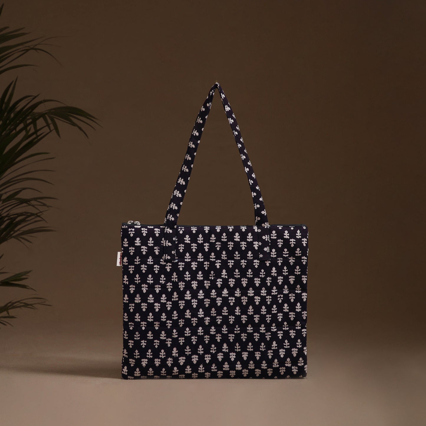 Handcrafted Quilted Handbag 10