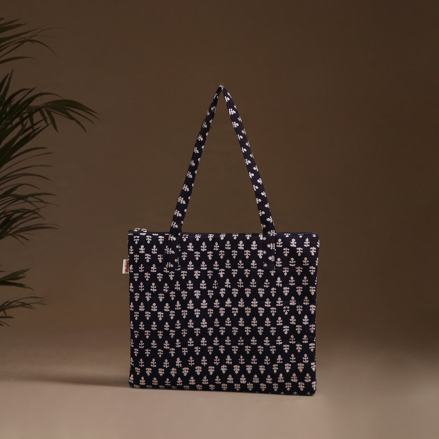 Handcrafted Quilted Handbag 10