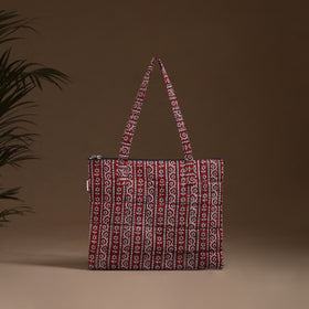 Handcrafted Quilted Handbag 12