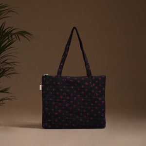 Black - Handcrafted Quilted Handbag 18