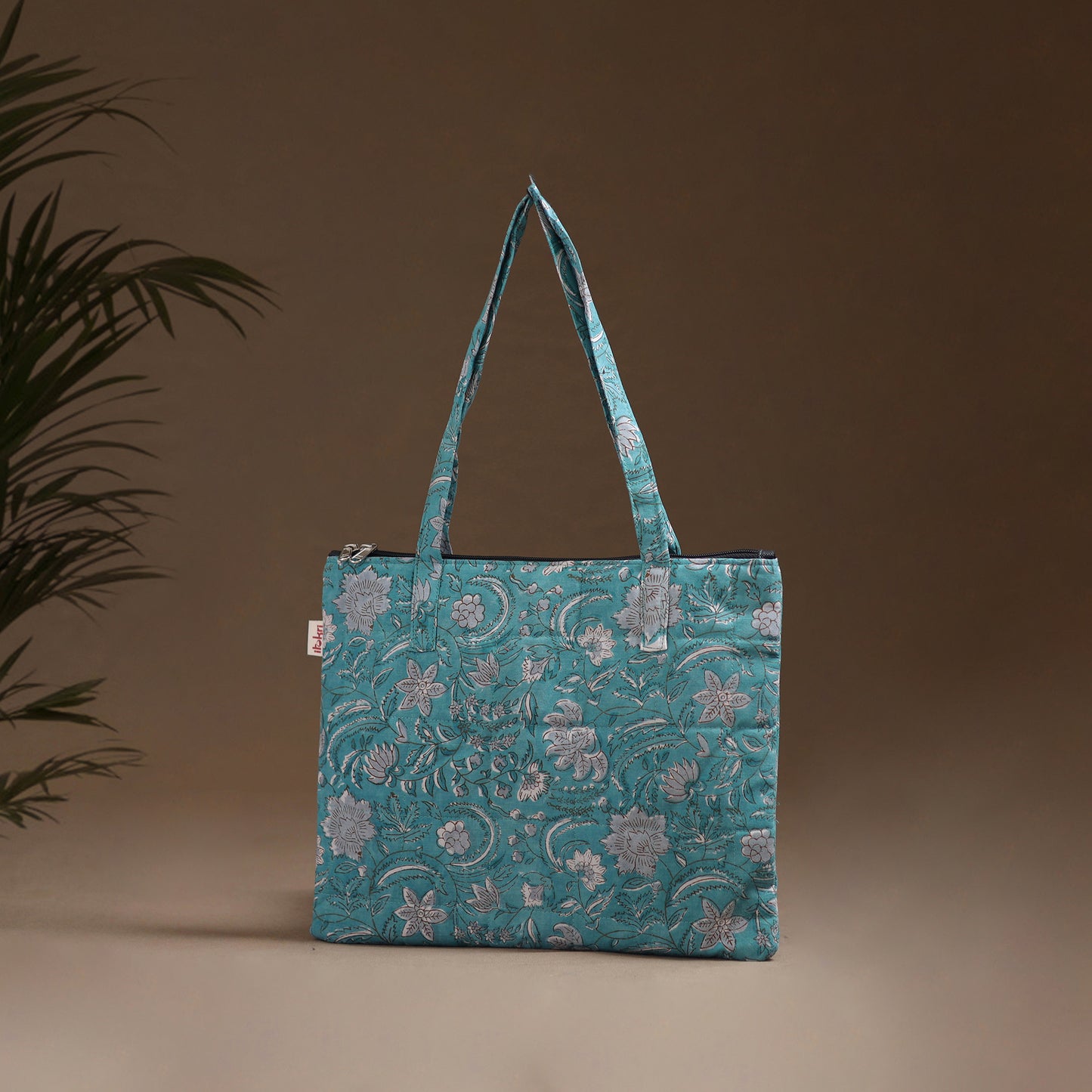 Handcrafted Quilted Handbag 01