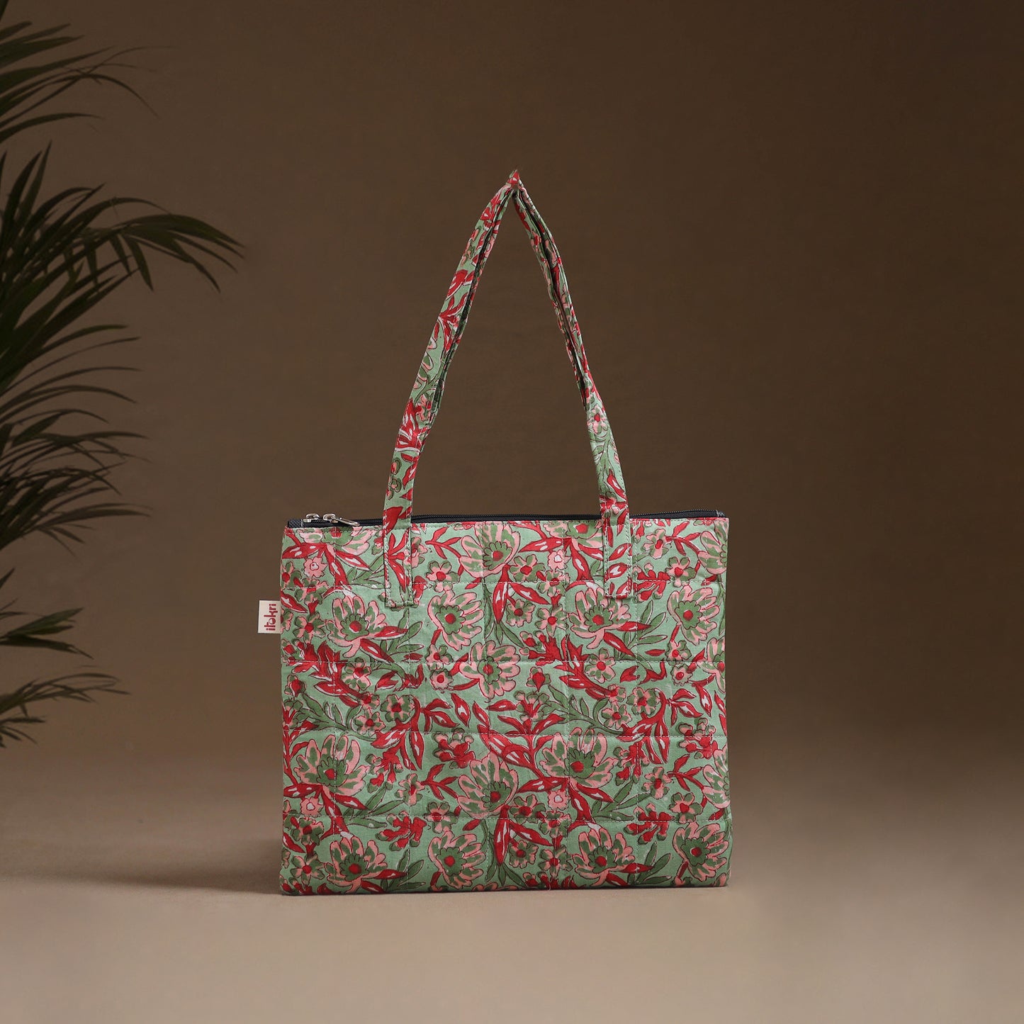 Handcrafted Quilted Handbag 04