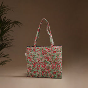 Handcrafted Quilted Handbag 04