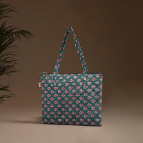 Handcrafted Quilted Handbag 05