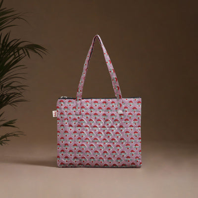 Handcrafted Quilted Handbag 09