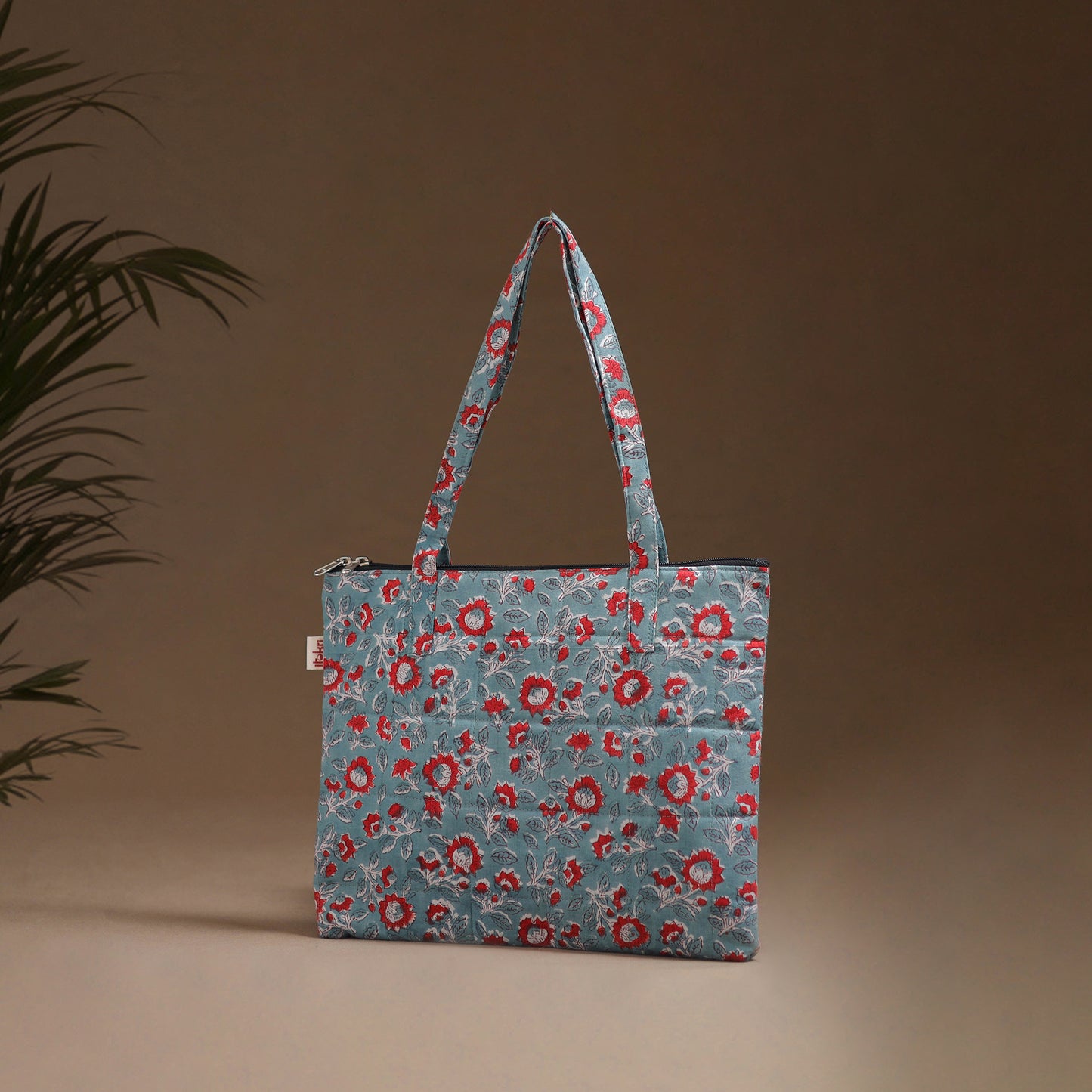 Handcrafted Quilted Handbag 10