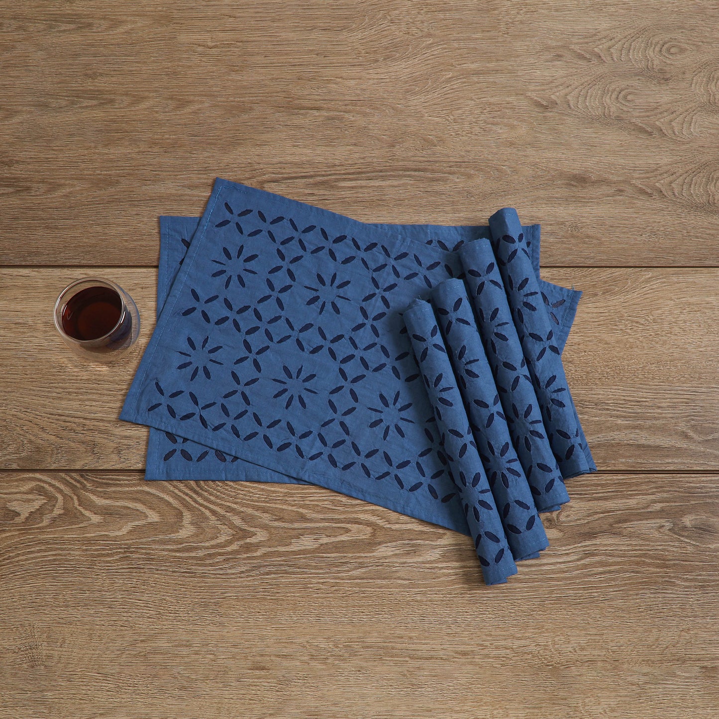 Barmer Applique Cutwork Cotton Dining Table Mats (Set of 6) 03