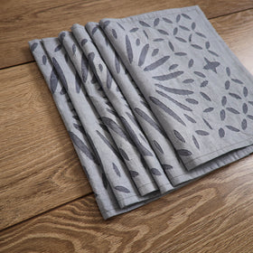 Barmer Applique Cutwork Cotton Dining Table Mats (Set of 6) 02