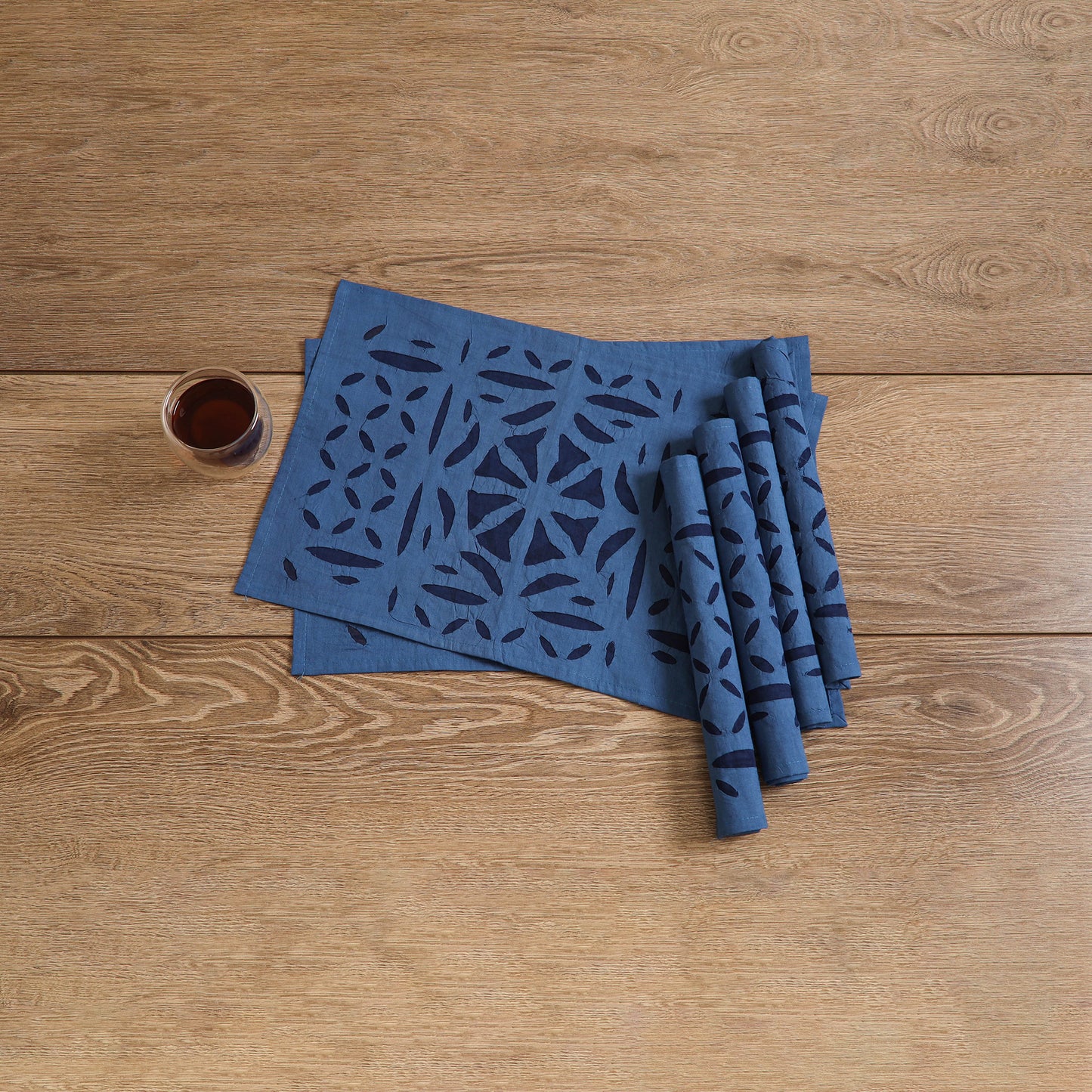 Barmer Applique Cutwork Cotton Dining Table Mats (Set of 6) 09