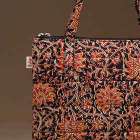Handcrafted Quilted Handbag 31