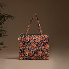 Handcrafted Quilted Handbag 31