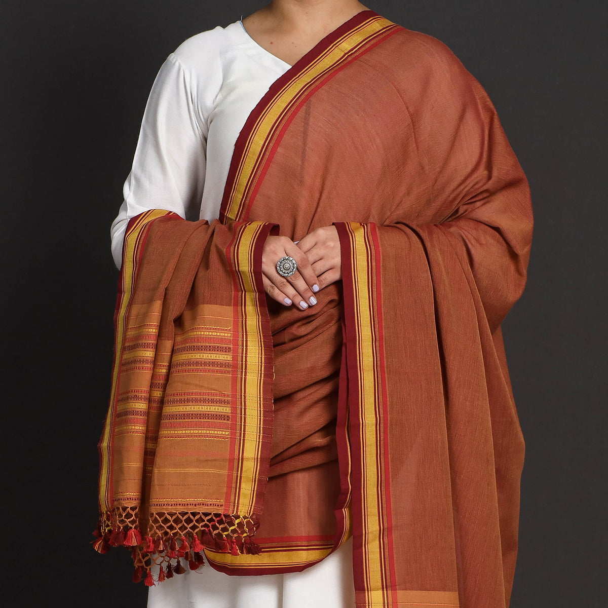 bhujodi cotton dupatta