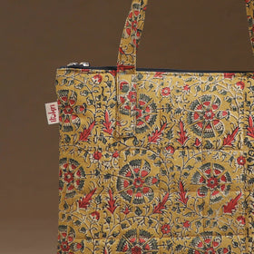 Handcrafted Quilted Handbag 33