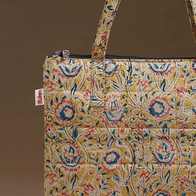 Handcrafted Quilted Handbag 34