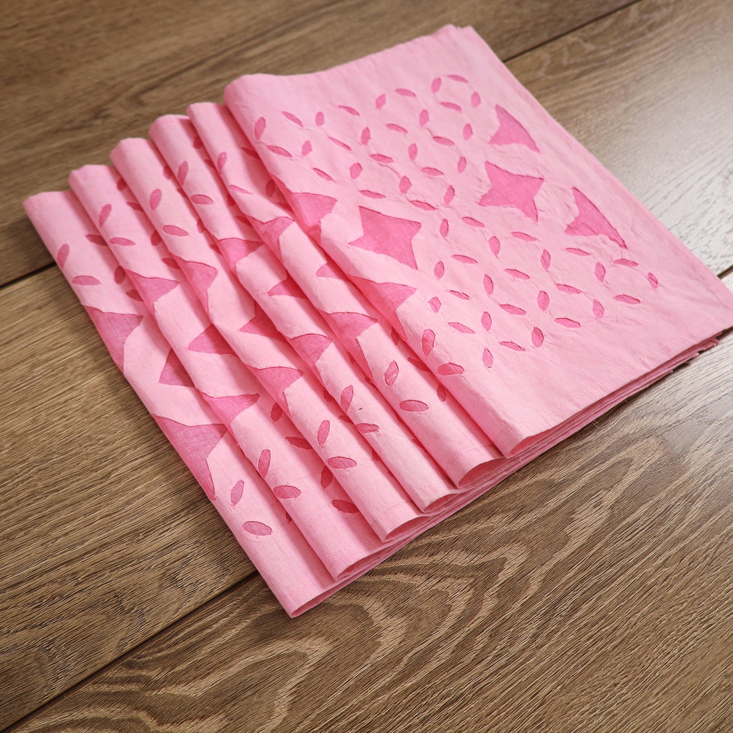 Barmer Applique Cutwork Cotton Dining Table Mats (Set of 6) 16