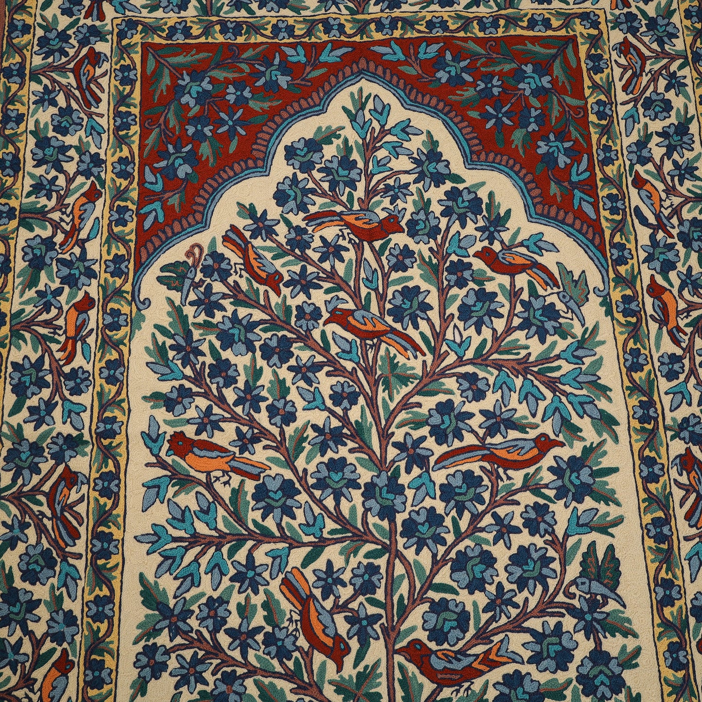 Original Kashmiri Chain Stitch Crewel Hand Embroidery Rug / Carpet (6 x 4 Feet) 01